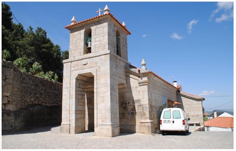 Igreja Paroquial de Paradela